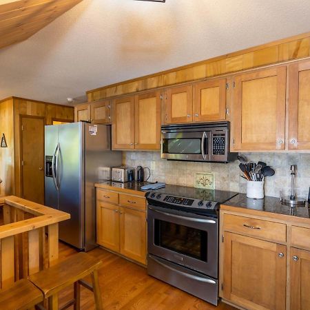 Beary Blessed Cabin Fleetwood Exterior photo